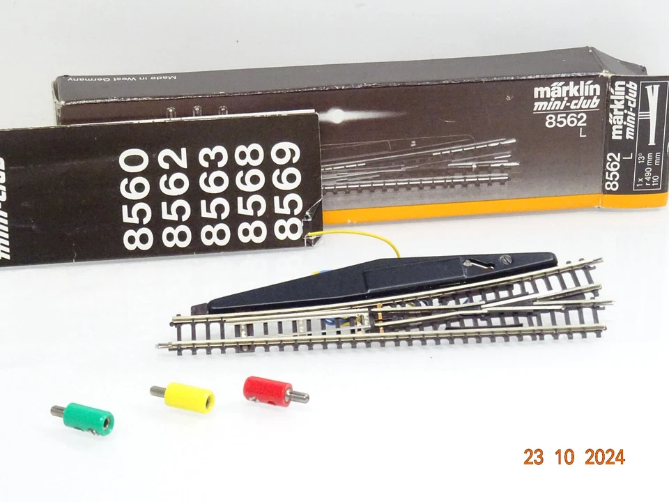 Märklin Mini-Club Z 8562 Weiche links elektrisch in OVP LE8089 - Bild 1 von 1