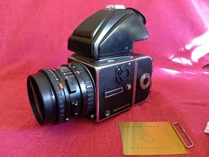 Hasselblad 503 cw Millennium edition + A12 6x6 + CFE 80mm + PM45 - Picture 1 of 5