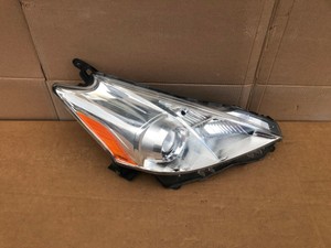 2012 2013 2014 Toyota Prius V LH LEFT SIDE Halogen Headlight OEM