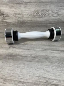 Shake Weight Dumbbell Home Gym Fitness Workout Unisex 2.5 Ibs As Seen on TV - Picture 1 of 10