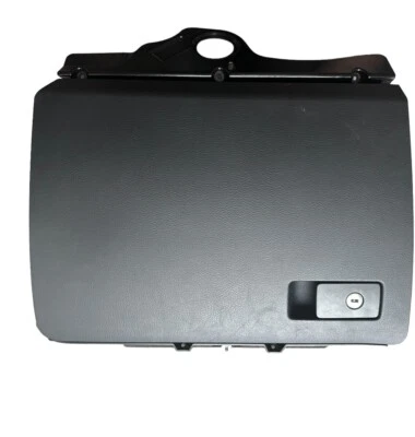 OEM 2013-2017 VW VOLKSWAGEN CC GUANTERA LADO PASAJERO Foto 1 de 4