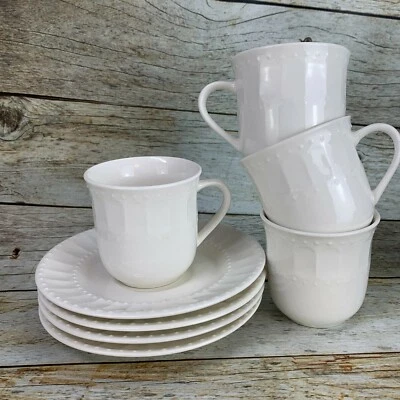 Gibson Designs MARQUESS 白色凹槽圆点边缘瓷杯和茶碟 4 件套 — 第 1/4 张图片