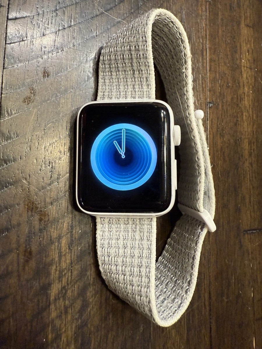 Apple Watch - AppleWatch series3 38㎜ Wi-Fi シルバー中古 ゲオ公式通販サイト/ゲオオンラインストア【中古】【安心保証