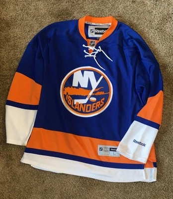 Reebok NHL New York Islanders Home Premier Hockey Jersey Men’s Large Some Ware - Image 1 of 4