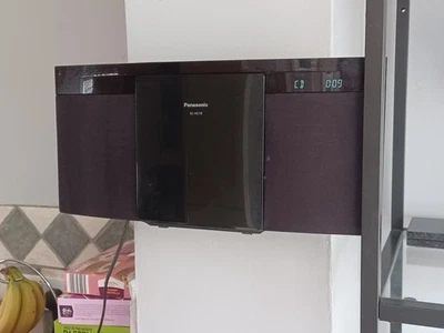 Panasonic SC-HC19 Black Wall-Mountable Compact Stereo System CD Player & Remote - Image 1 of 2