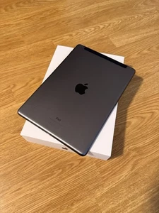 iPad 9th Generation 64GB Wi-Fi Cellular Space Gray (2021) - Bild 1 von 5