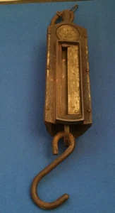 Landers Frary & Clark 200 LB Spring Scale Heavy Iron Farm Market Tool  - Picture 1 of 6