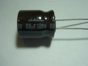 68uF 100V 105°C ESR=0,40 ELKO Radial #15-18/9 - Picture 1 of 1