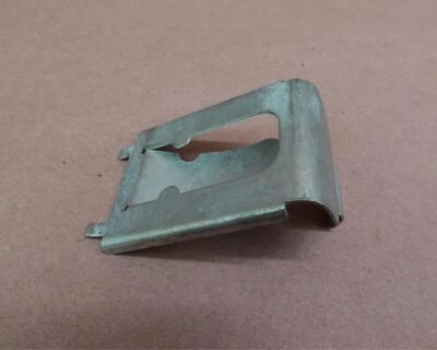 Harley Davidson Road King 1999-2006 punta FLHRI módulo señal de giro clip de sujeción Foto 1 de 4