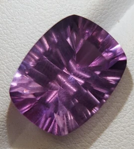 Precision cut Amethyst gemstone - faceted natural purple Quartz 11.10 CTS - Picture 1 of 10