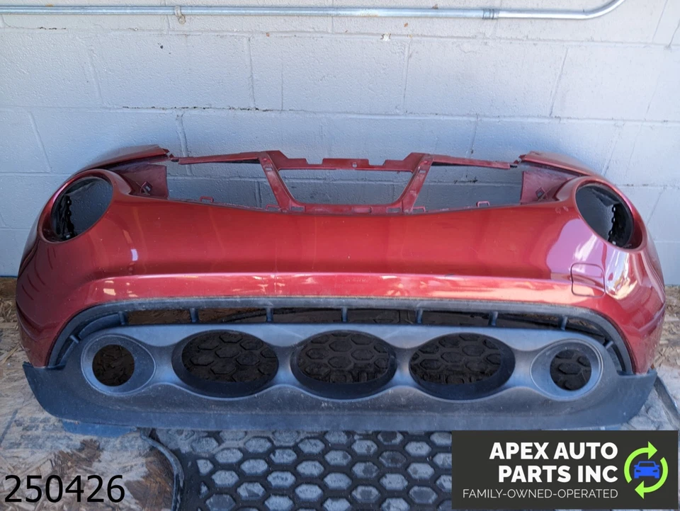 OEM 2011-2014 Nissan Juke 1.6L Front Bumper Cover Foto 1 de 4