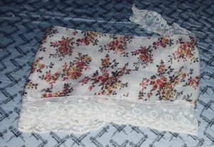 Vintage Womens Floral Lace Scarf 47" White - Ships Same Business Day - Picture 1 of 2