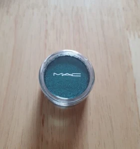 MAC Spruced Crushed Metallic Pigment Lidschatten Limited Edition Brandneu - Bild 1 von 4