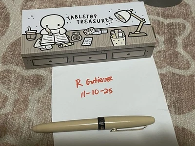 Pluma Estilográfica Thecoffeemonsterzco Tcmc X Esterbrook Y Caja Plumín Fino Emoji Nuevo En Caja  Foto 1 de 4