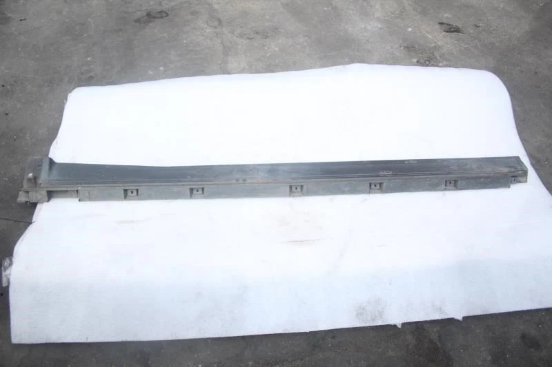 2011 2012 2013 2014 2015 2016 2017 FORD EXPLORER RIGHT ROCKER PANEL MOLDING TRIM Foto 1 de 4