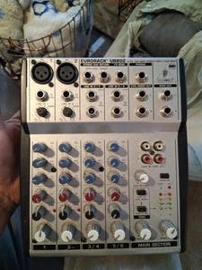 BEHRINGER EURORACK UB802 Ultra-Low Noise 8 Input 2 Bus Mixer FREE SHIPPING - Picture 1 of 2