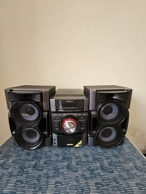 Sony Genezi MHC-EC79i CD & iPod System - 2 Speakers SS-EC79 - TESTED & WORKING - Image 1 of 4