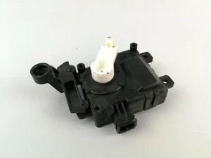 2015 - 2019 Subaru Outback Legacy Air Heater Flap Actuator Motor AA113800-3490 - Picture 1 of 8