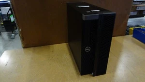 Dell Precision 5820 3.6GHz Xeon W-2123 32GB DDR4 1tb SSD Quadro P4000 Win 11 - Afbeelding 1 van 10
