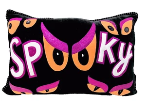 Members Mark Spooky Eyes Halloween Púrpura Brillo Negro Suave Almohada de Terciopelo Nueva - Imagen 1 de 9