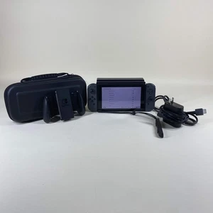 Nintendo Switch v1 Videospielkonsole HAC-001 Grau - Bild 1 von 6