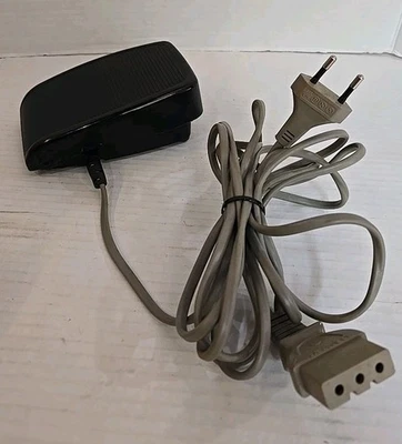 Sewing Machine Foot Pedal Control European Plug - Image 1 of 4