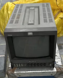 SONY PVM 9042 QM Professional Video BROADCAST VIDEO MONITOR - Picture 1 of 4