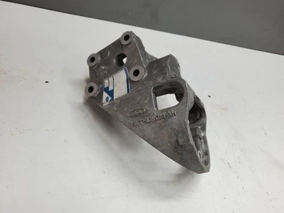 Soporte de montaje de motor genuino Ford Escort MK6 1995-2003 91FF-10K018-AH Foto 1 de 4