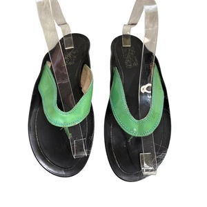 Sandalias para mujer Salvatore Ferragamo tanga deslizable cuero charol verde talla 8 - Imagen 1 de 8