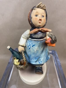 Vintage Hummel Besuch eines Invaliden Mädchen Korb Germany TMK5 70er Jahre - Bild 1 von 15