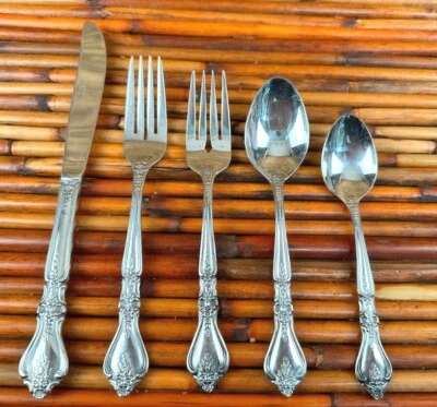 Stanley Roberts / Rogers KINGS BERRY Glossy Stainless Flatware CHOICE (165) - Image 1 of 3