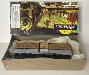 Athearn HO Scale Crown 40-FT D&RGW Box Car Gold&Silber - Bild 1 von 4
