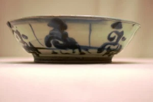 Antique Chinese Blue White Ming Dynasty Soup Plate Bowl Swatow Zhangzhou Ware"19 - Picture 1 of 9