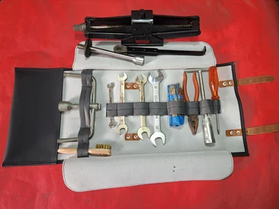 DE TOMASO MANGUSTA TOOL KIT BAG PLIERS WRENCHES SPARK PLUG SCREWDRIVER JACK - Image 1 of 4