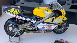 T 1/12 Minichamps 122 006146 Honda NSR 500 Team Nastro Azzurro V. Rossi 2000 #46 - Foto 1 di 12