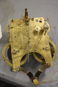 Antique-Gilbert-Clock Movement-Ca.1920-To Restore - Picture 1 of 10