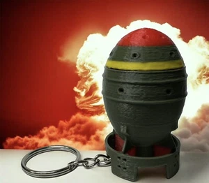 Fallout FatMan Atomic bomb Keychain 2 Inch - Picture 1 of 11