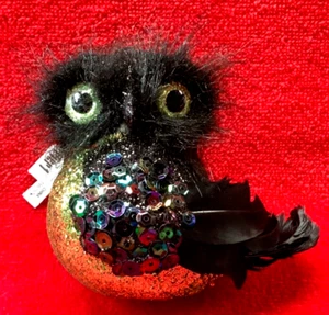 Pier 1 Imports Halloween 3.5" Glitter Feather Black Green Owl Ornament Rare NWT - Picture 1 of 12