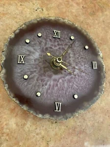Echte Achat Scheibe Quarz Rock Tischuhr 2-farbig lila 5”X5” zur Reparatur - Bild 1 von 3