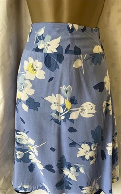 Bonmarche Reversible Plus Size 24 Floral & Polka Dot Spotted Aline Jersey Skirt - Image 1 of 4