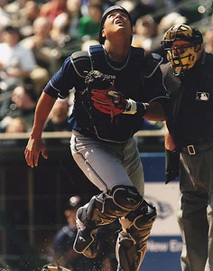 VICTOR MARTINEZ CLEVELAND INDIANS ACTION 8x10 - Bild 1 von 1