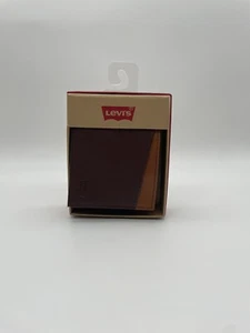 Cartera plegable de cuero marrón Levi's protección RFID 6 ranuras precio de venta sugerido por el fabricante $36 31LP130025 - Imagen 1 de 7