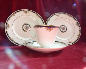 Wedgwood Osborne Cup Saucer + 2 Tea Plates - Victoria Shape Cup R4699 - Picture 1 of 11