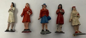 Lote de 5 figuras femeninas miniatura de metal - Imagen 1 de 2