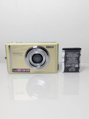 Vivitar Vivicam 8225 8.1MP Digital Camera (Tested Working)  - Image 1 of 4