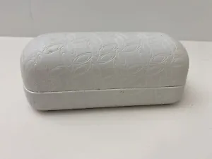 Oakley Large White Hard Shell Embossed Sunglass Case Clamshell White Lining - Picture 1 of 9