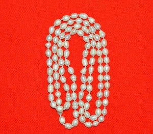 Vintage beads made of natural freshwater pearls in the Baroque style - Picture 1 of 3