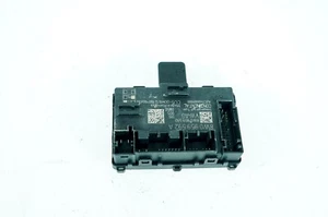 Módulo de control de puerta de pasajero delantero derecho OEM 17-19 AUDI A4 Premium O 5107 - Imagen 1 de 20