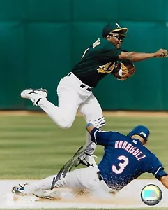 Miguel Tejada Oakland A's signed autographed 8x10 Photo. COA. - Picture 1 of 1