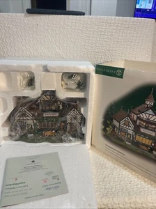 Department 56 Burwickglen Golf Clubhouse - Picture 1 of 10